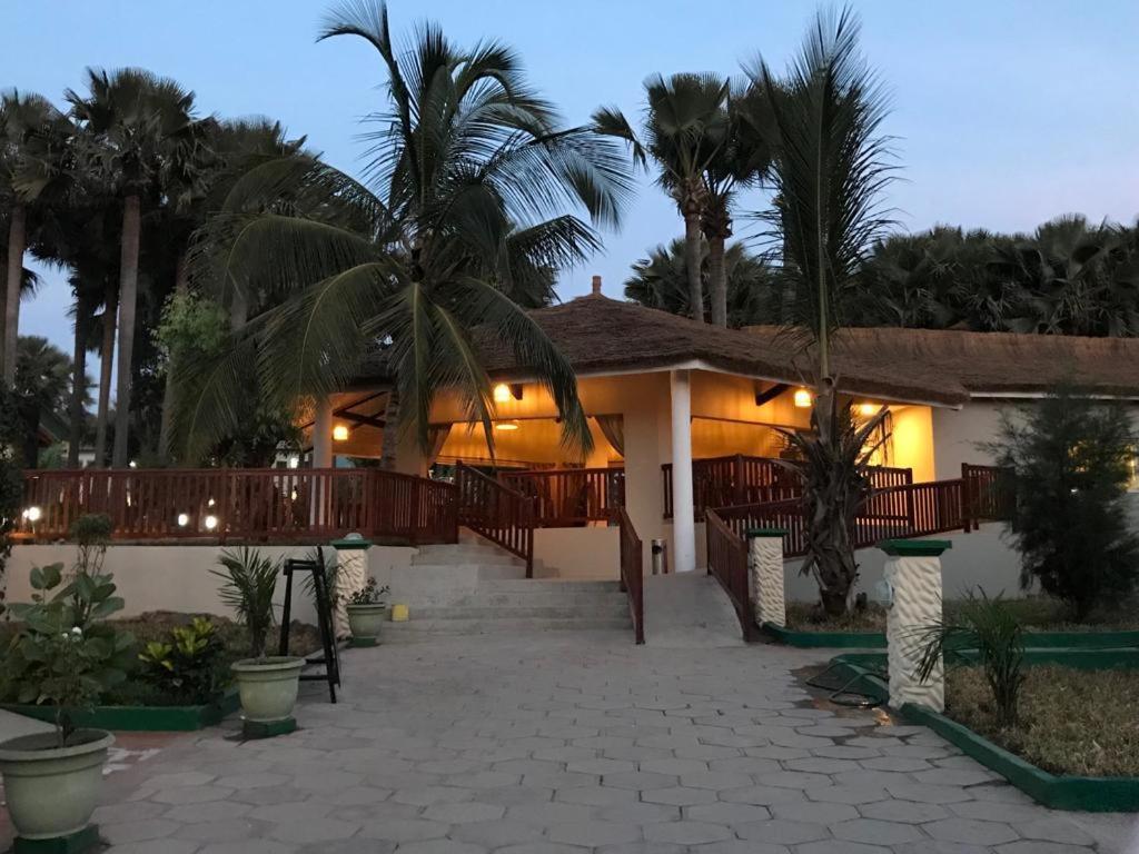 Holiday Beach Club Kololi Εξωτερικό φωτογραφία